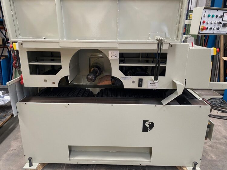 Alternative view of Múltiple Elola SCM 400/300 2C de 75 CV Reconstruida en Estado Seminuevo