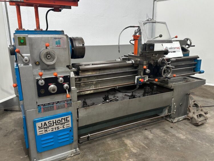 Torno Jashone M 215-E, 1600 mm e.p., volteo 440 mm