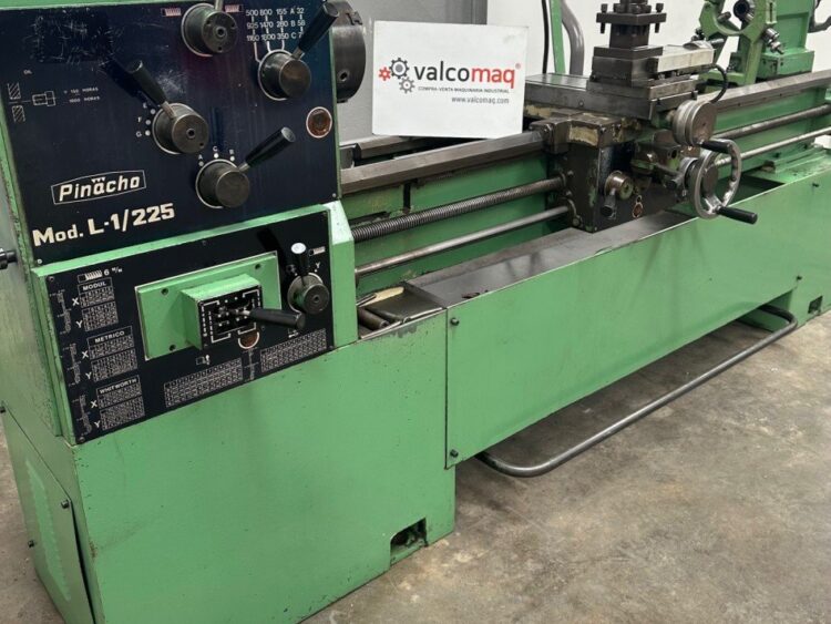 Alternative view of Pinacho L1 225 Lathe – 1600 mm