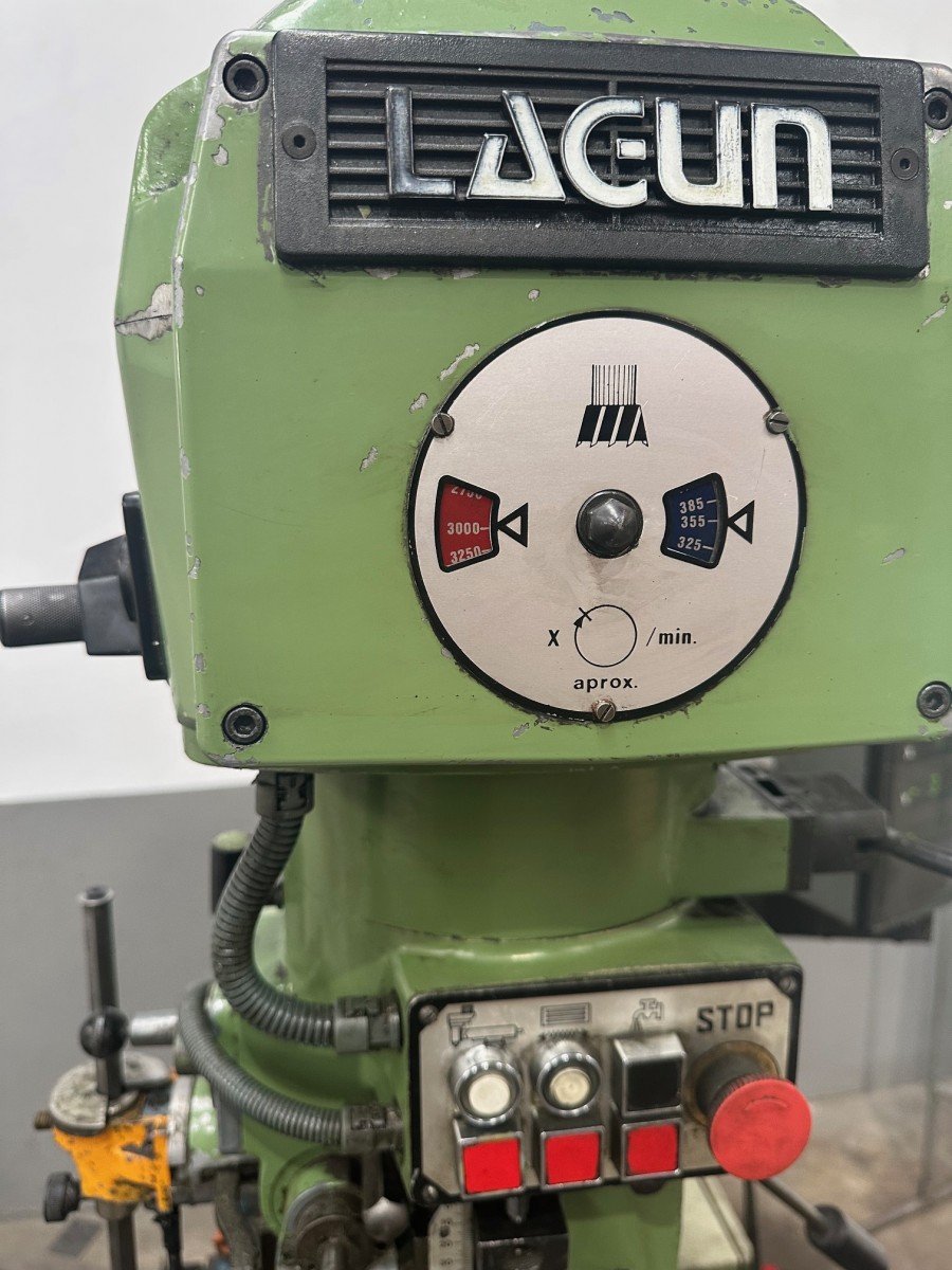 Fresadora Lagun FTV4, cabezal variable y mesa amplia - Imagen 9