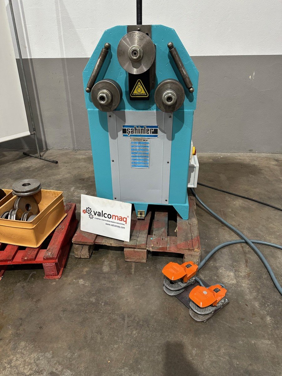 Máquina Curvadora motorizada de perfiles y tubos Sahinler PK-35 S - Imagen 2