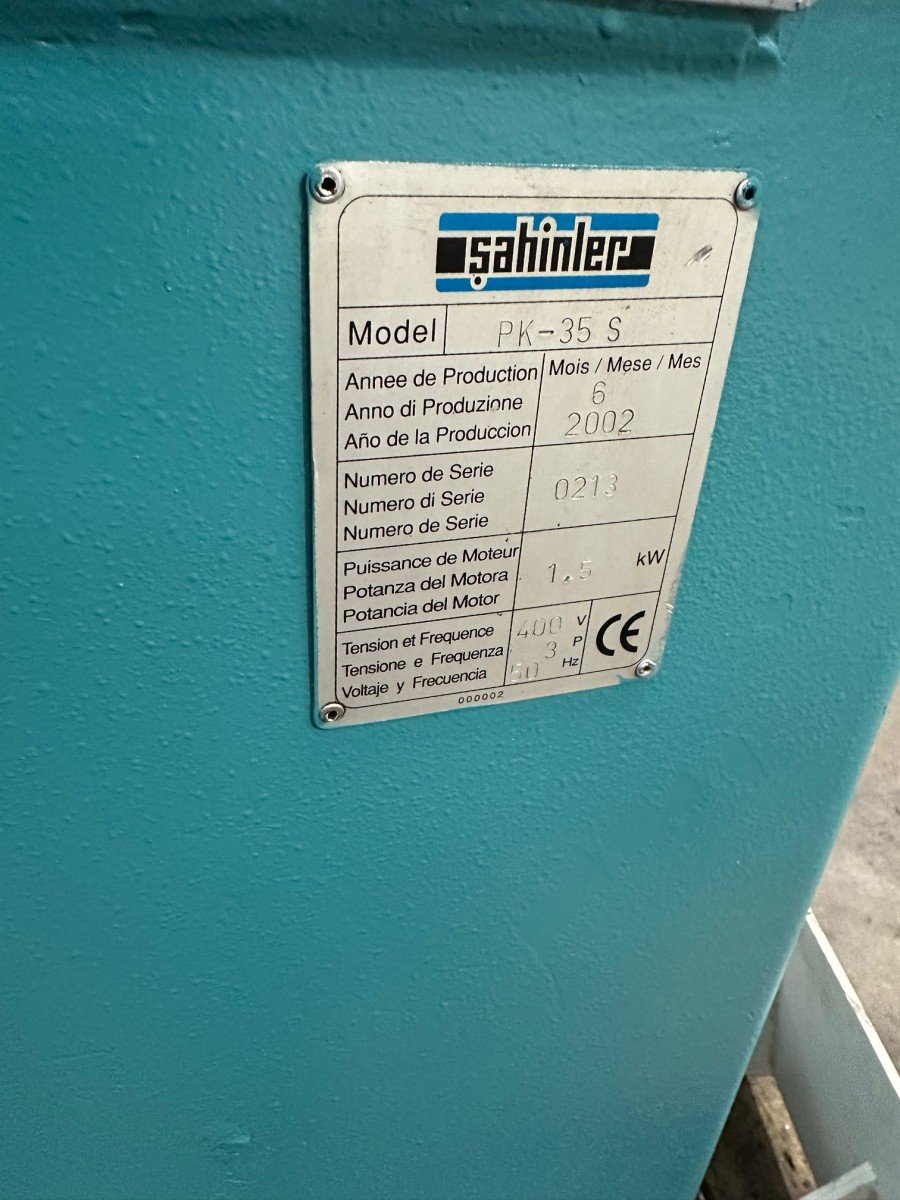 Máquina Curvadora motorizada de perfiles y tubos Sahinler PK-35 S - Imagen 5