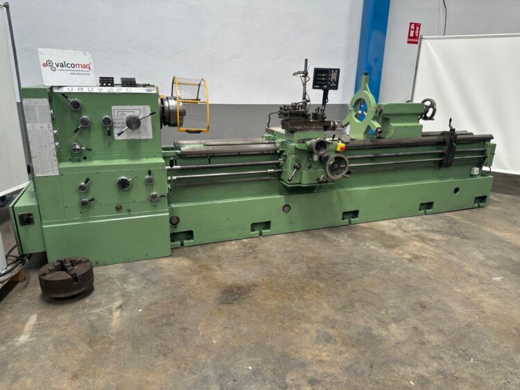 Torno GURUTZPE Super M 300 x 3000 mm con visualizador fagor