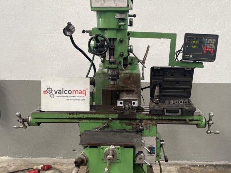 Alternative view of Holke FV10 Turret Milling Machine