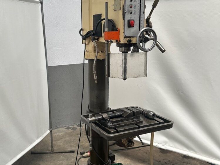 Erlo TCA 32 Column Drill