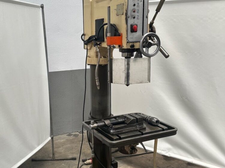 Taladro de columna Erlo TCA 32