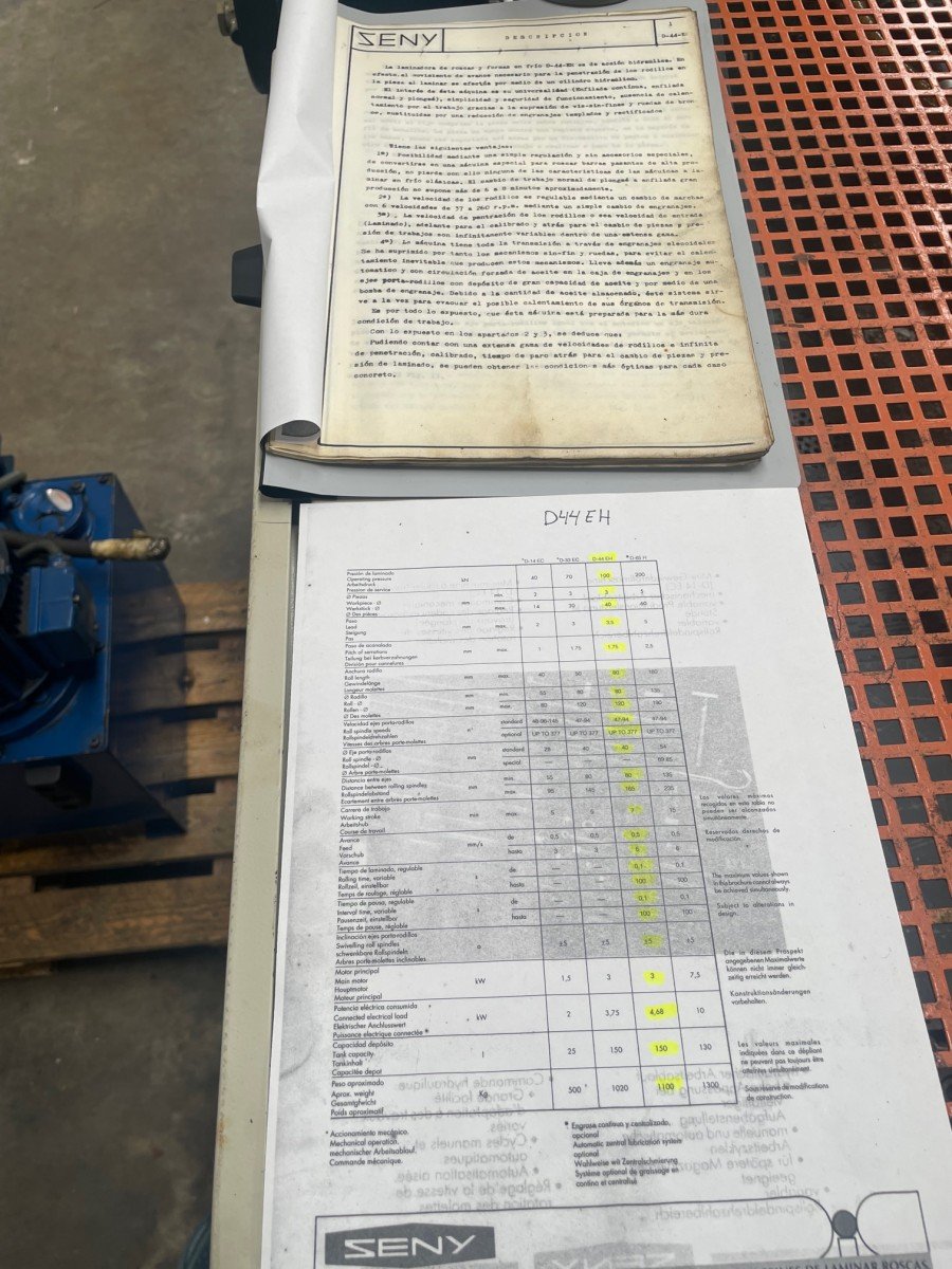 Seny D-44 EH Hydraulic Thread Rolling Machine with 2 Rolls - Image 11