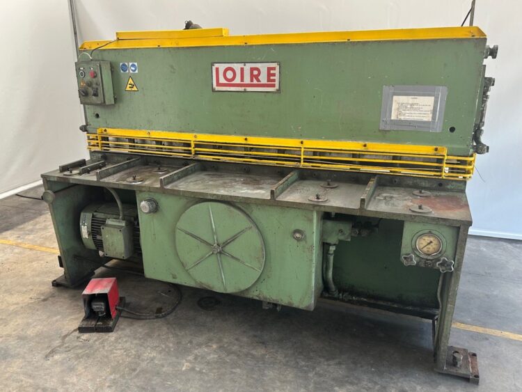Cizalla Hidráulica Loire CHP-6/21 de 2050 x 6 mm con Corte Pendular