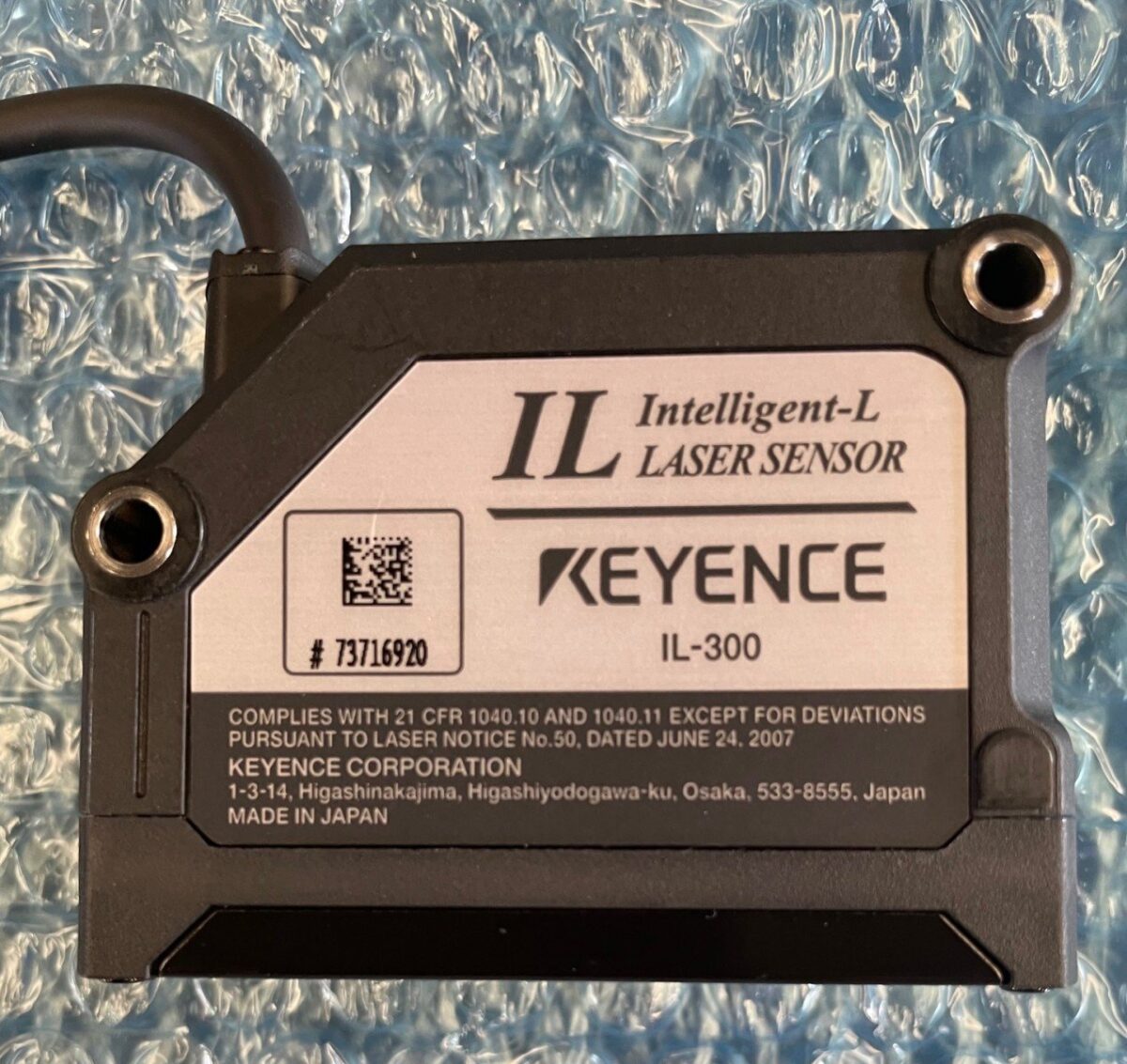 Sensor láser Keyence IL-300 de alta precisión