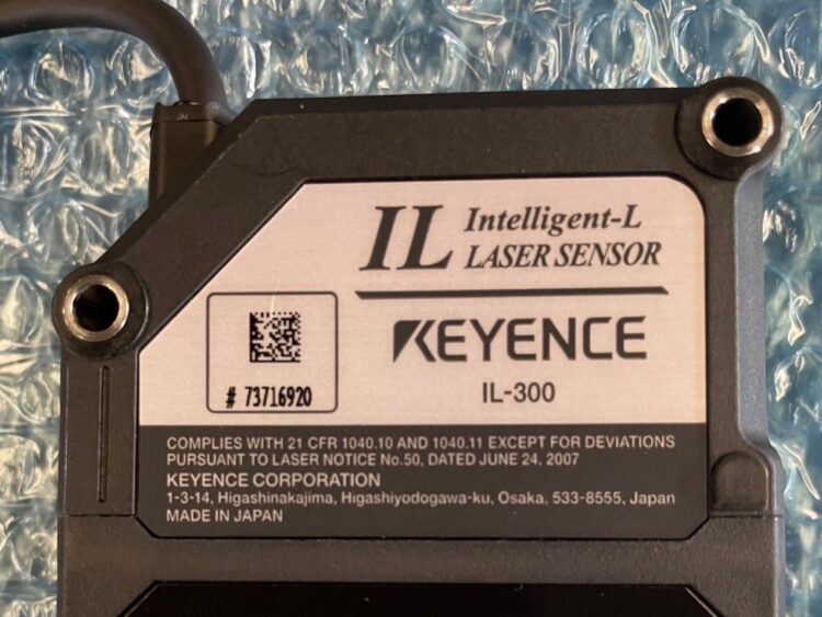 Sensor Láser Keyence IL-300 de Alta Precisión