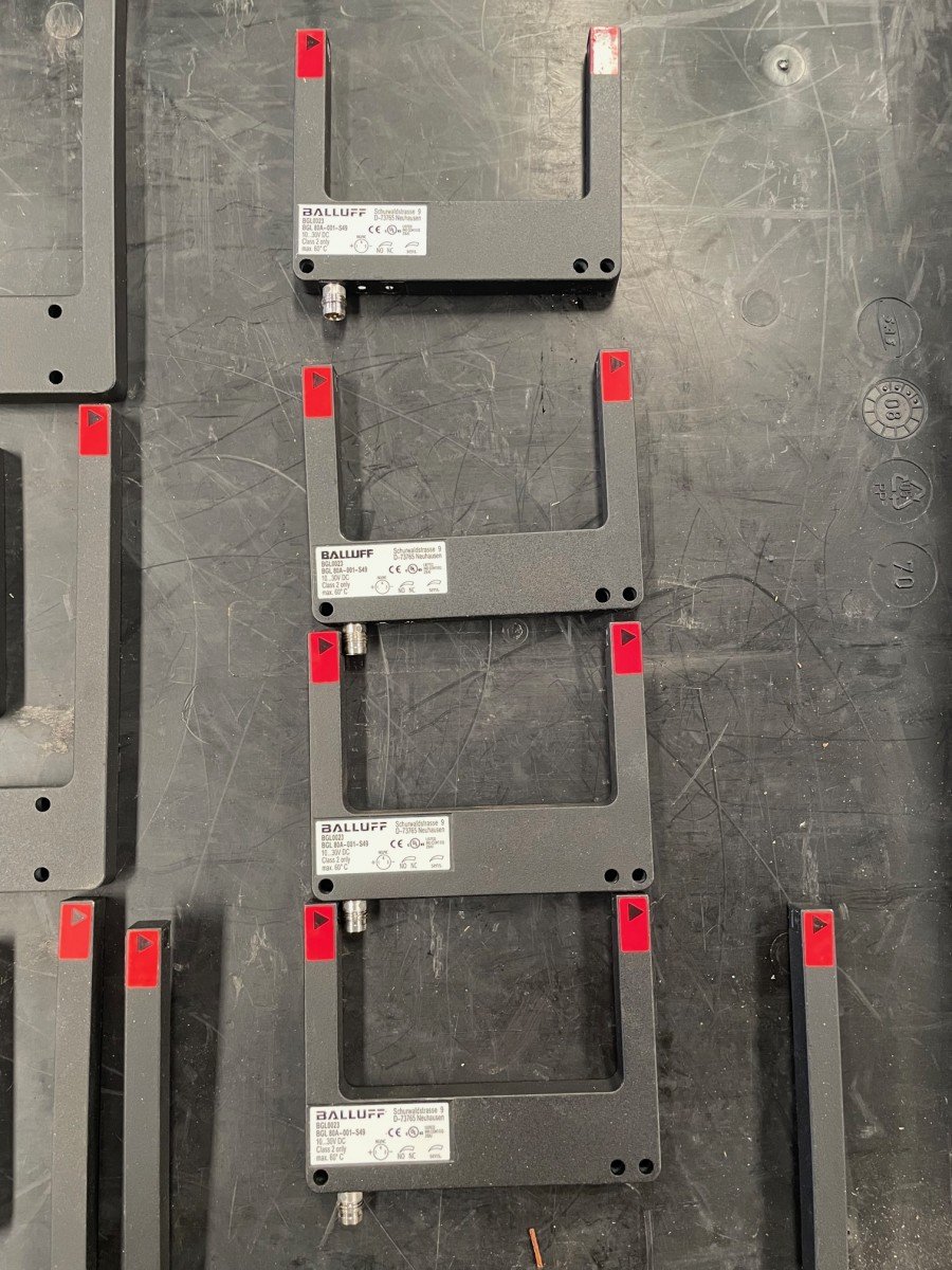Conjunto de Barreras Fotoeléctricas de Horquilla Balluff BGL Varias Referencias - Imagen 6