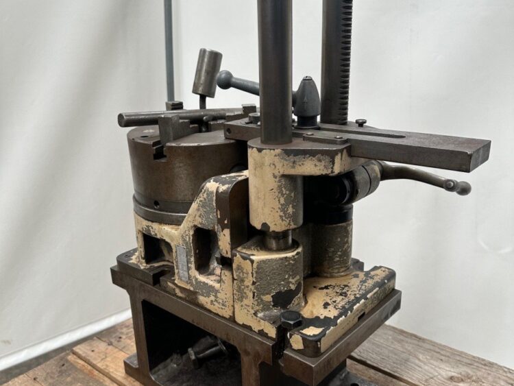 Divisor por Escuadra WMW con Plato de 200 mm y Altura Ajustable