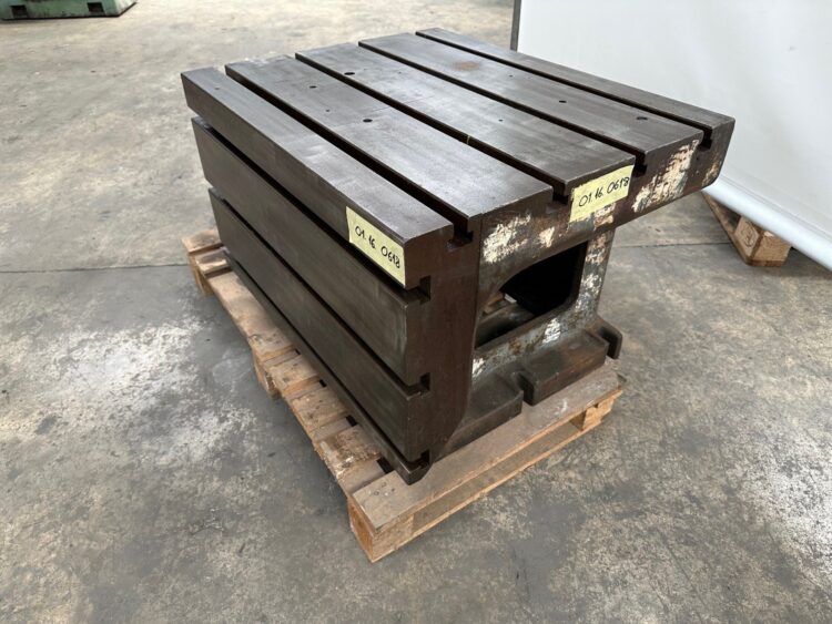 Mesa Ranurada Cúbica de Hierro Fundido 765×610×500 mm para Taladro o Fresadora