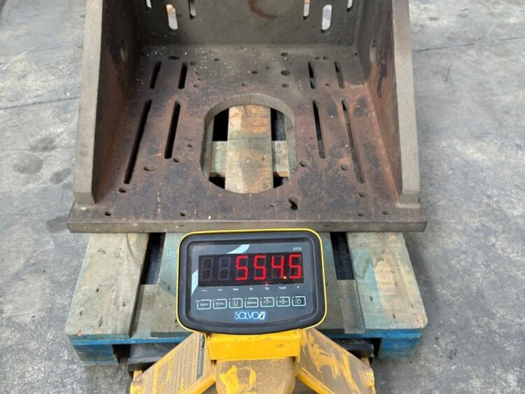 Alternative view of Slotted Angle Plate 900×600×900 mm for Milling or Boring Machines