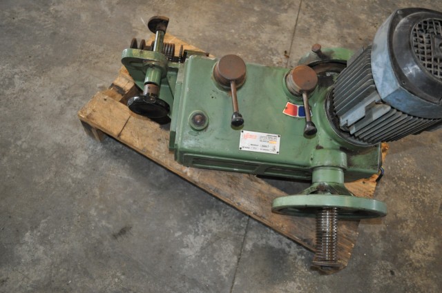 Alternative view of Alimentador Johuse Inferior Apto para Sierra de Cinta