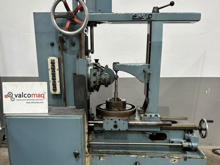 Alternative view of Generadora–Talladora de Engranajes Bautar Eujo por Fresa Madre Módulo 6