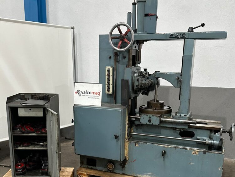 Generadora–Talladora de Engranajes Bautar Eujo por Fresa Madre Módulo 6