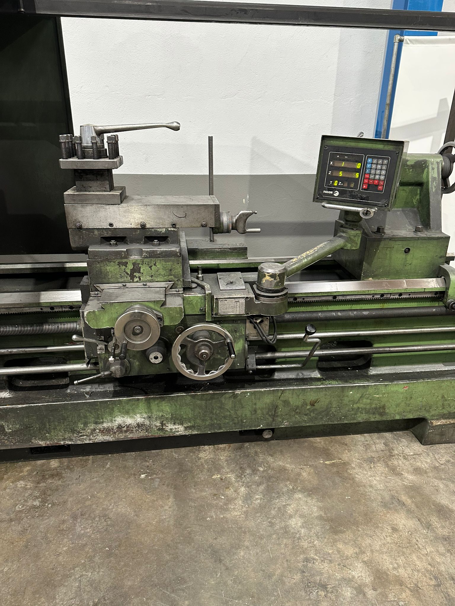 Torno Geminis GE 1000 de 2000 mm entre Puntos con Visualizador de Cotas - Imagen 2