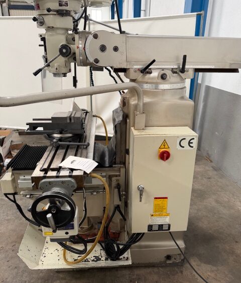 Alternative view of Fresadora de Torreta Euromill 4AVS40 con Cabezal Variable