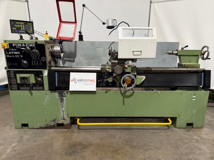 Torno Pinacho Latino L1 225 × 1600 mm con Visualizador de Cotas