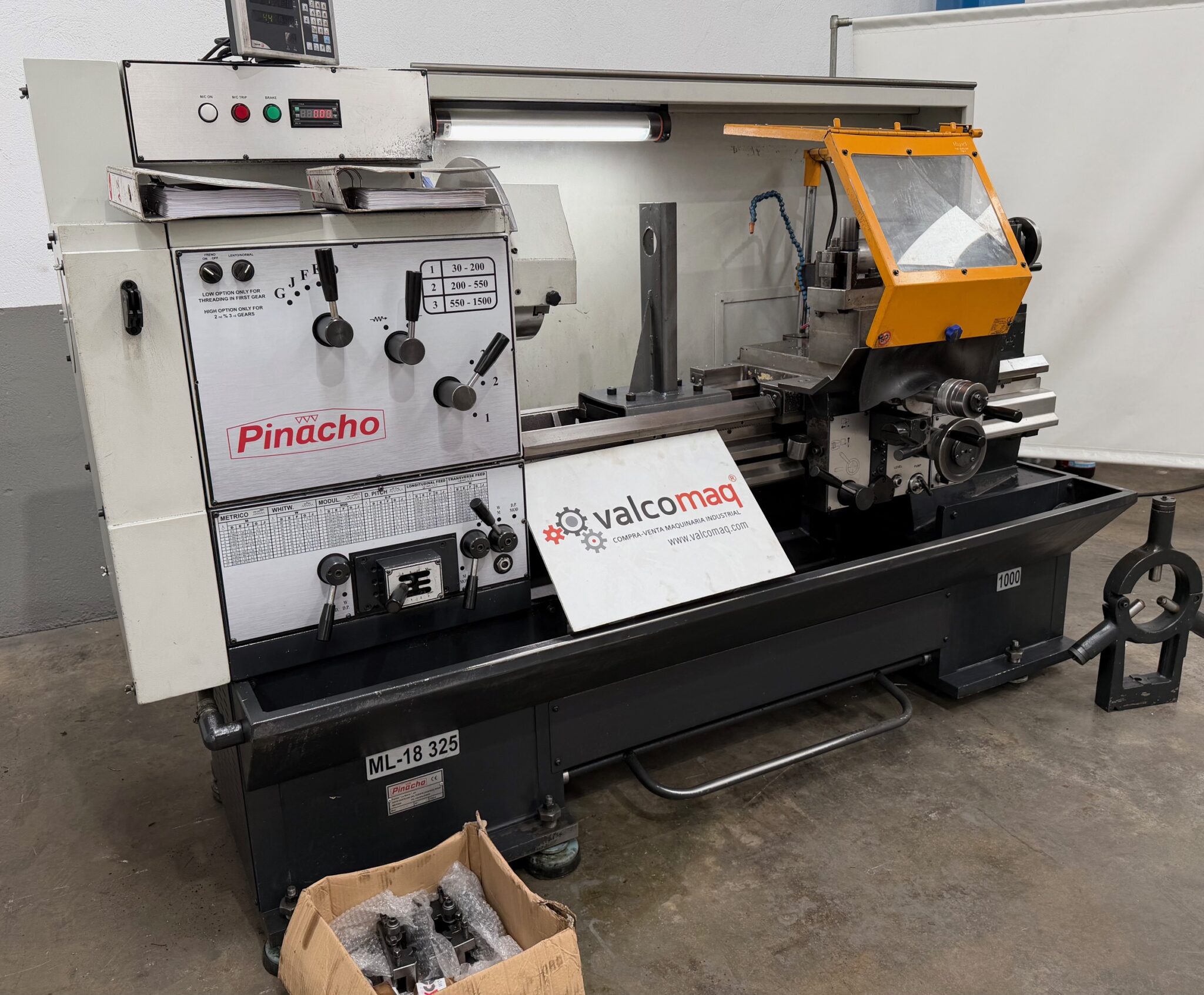 Pinacho ML 18 325 lathe with Fagor DRO for Sale - VALCOMAQ