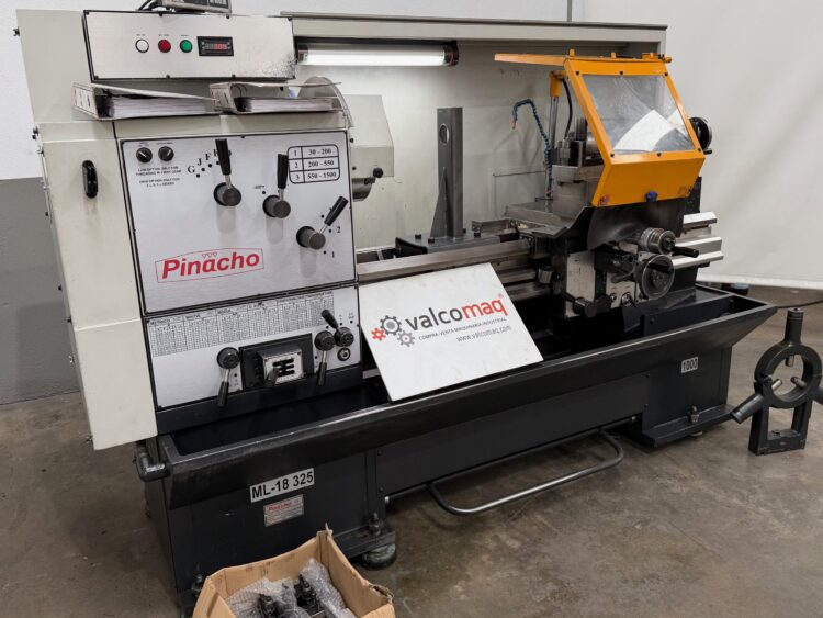 Torno Pinacho ML-18 325x1000mm vista frontal - Valcomaq
