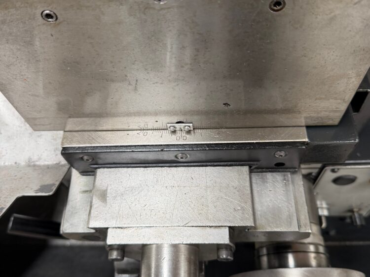 Torno Pinacho ML-18 325x1000mm detalle cabezal - Valcomaq