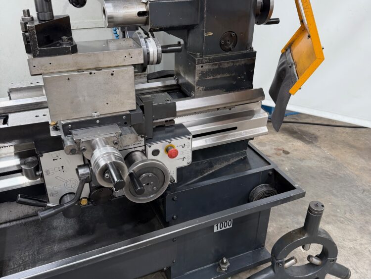 Torno Pinacho ML-18 325x1000mm segunda mano - Valcomaq