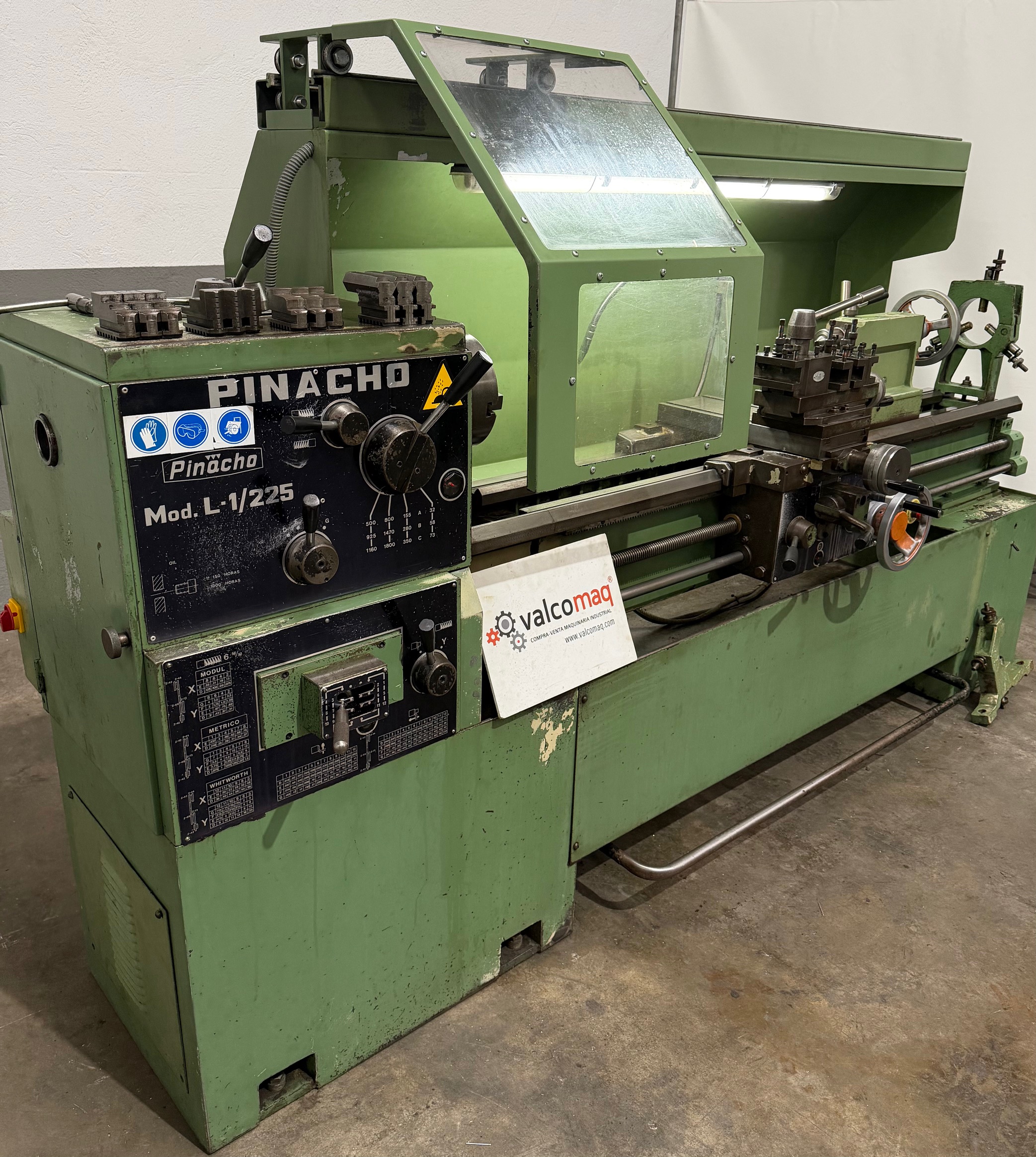 Pinacho L1 225 Lathe 1600 mm Between Centers with Steady Rest - Image 2