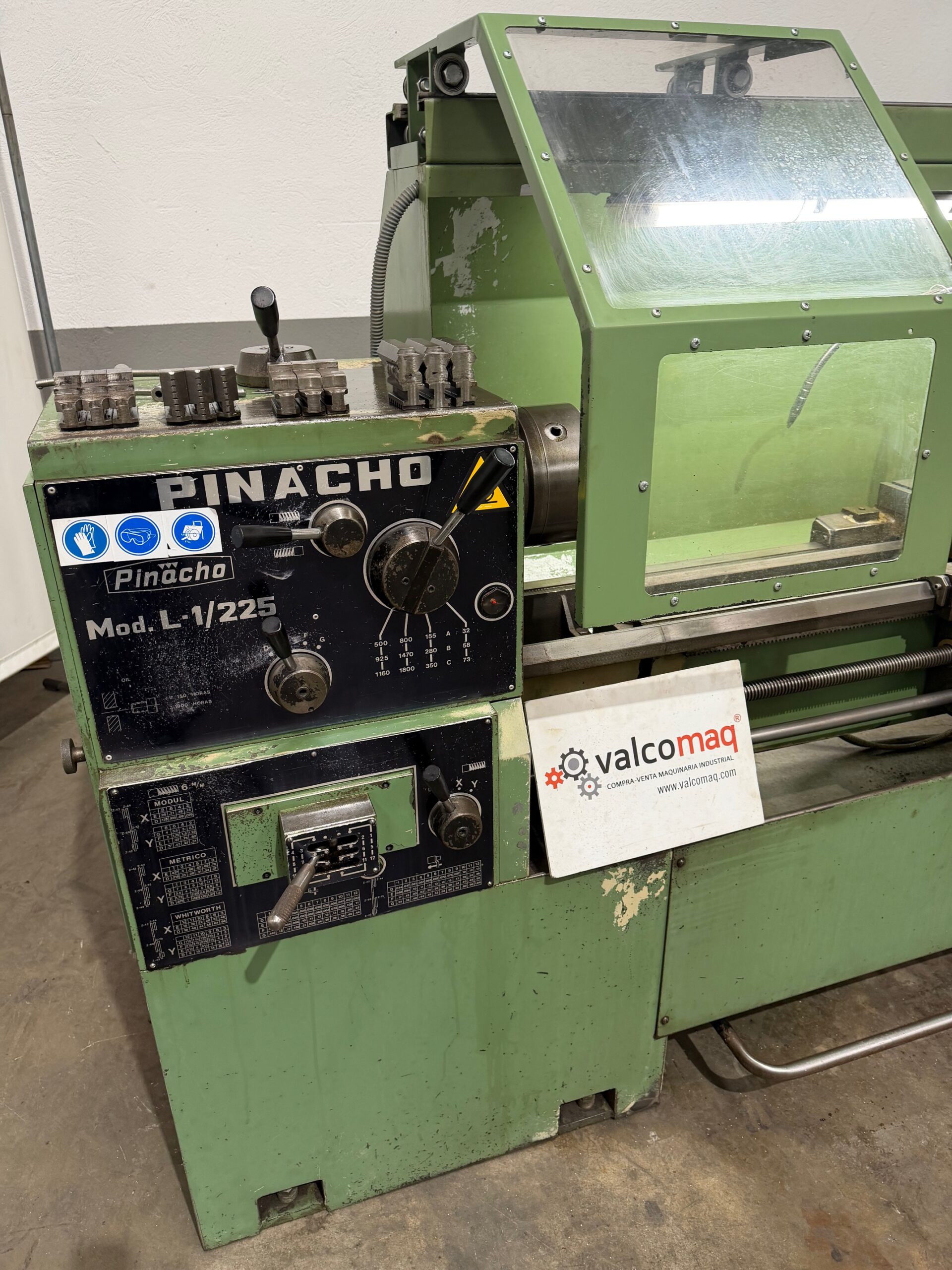 Pinacho L1 225 Lathe 1600 mm Between Centers with Steady Rest - Image 4