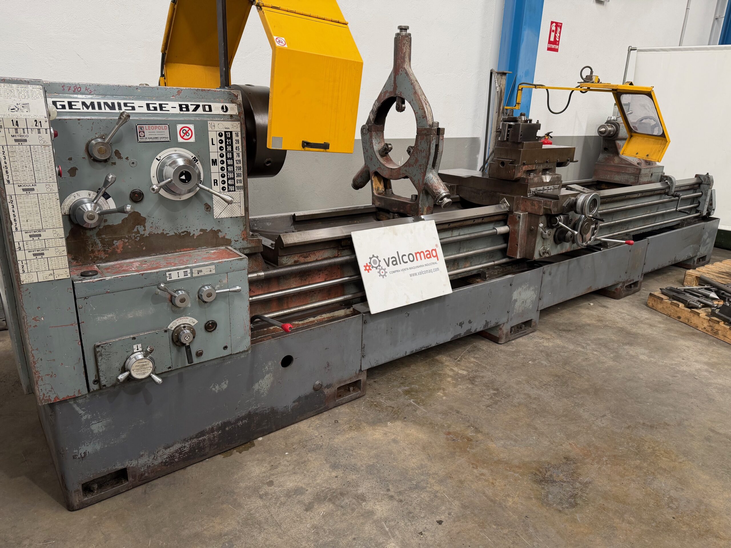 Torno Geminis GE 870 × 4000 mm con Plato 4 Garras y Luneta - Imagen 2