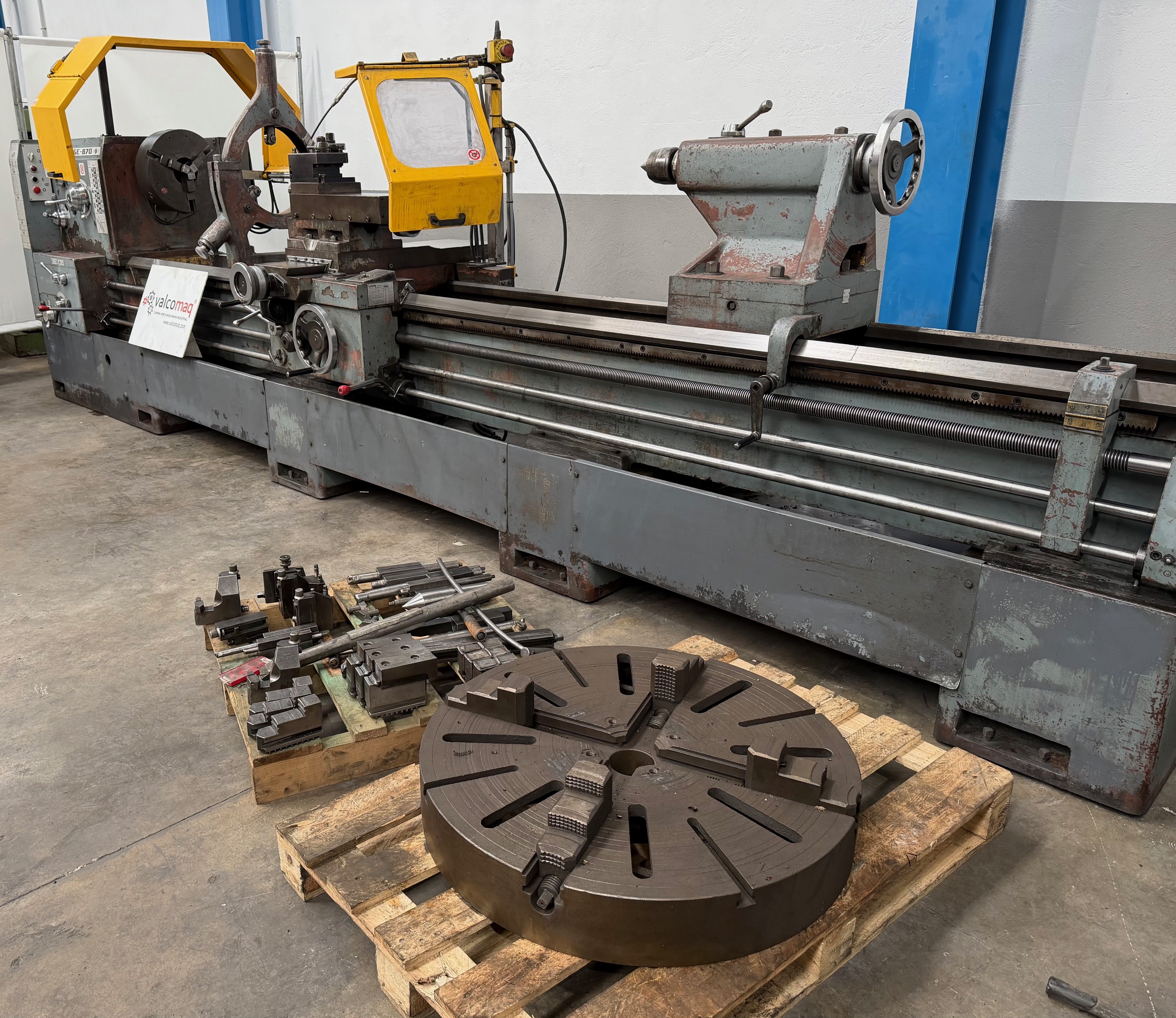 Torno Geminis GE 870 × 4000 mm con Plato 4 Garras y Luneta