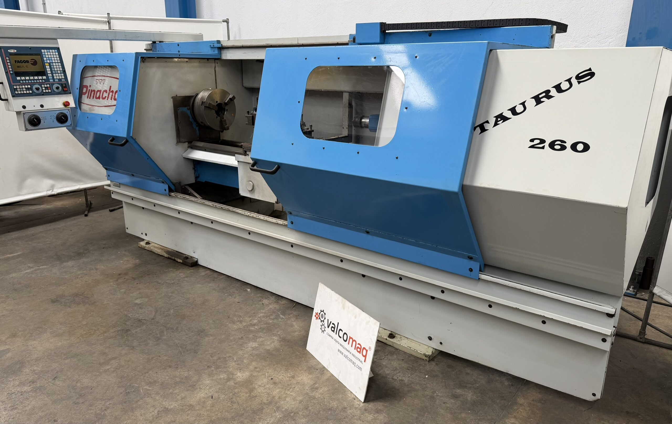 Torno CNC Pinacho Taurus-260 con Control Fagor 8055 - Imagen 3