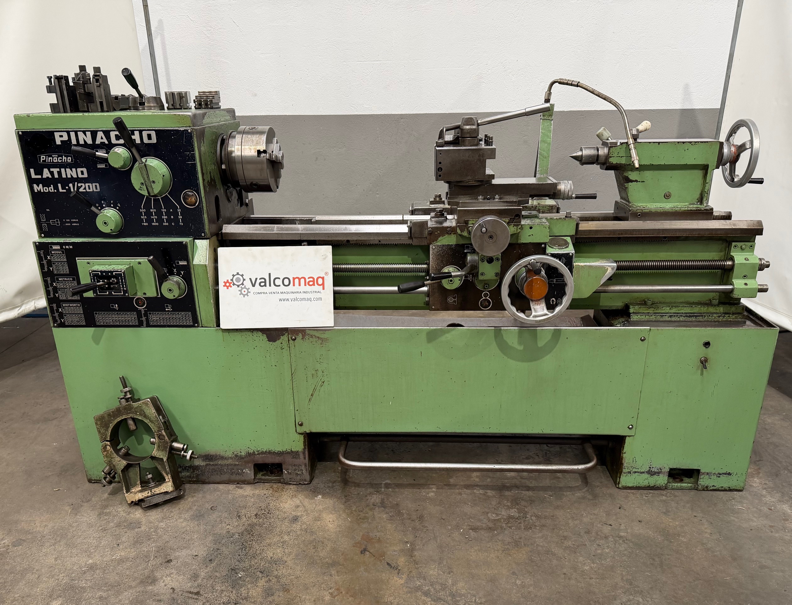 Torno Pinacho L1 200 × 1100 mm