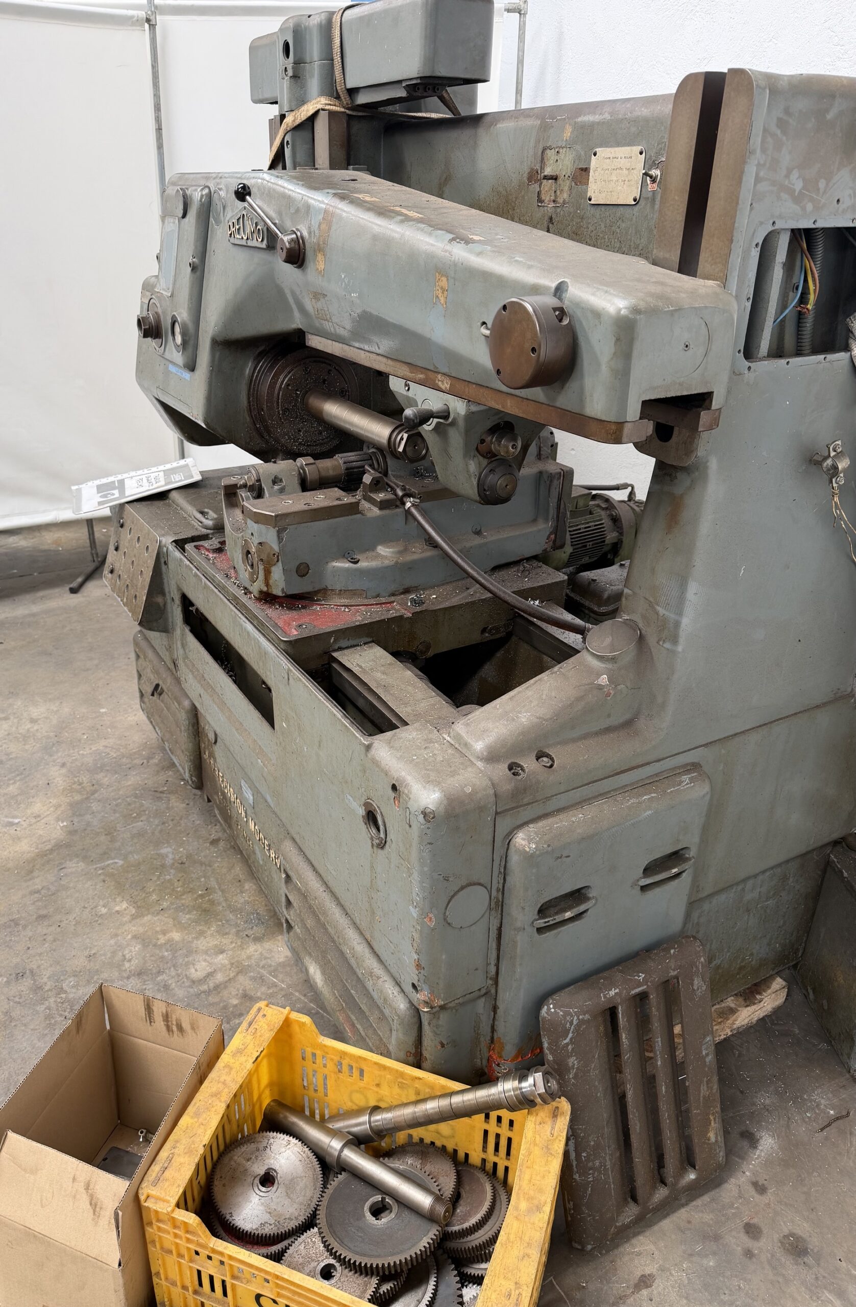 Precimo HR 3-ND-15 Horizontal Gear Hobbing Machine - Image 5