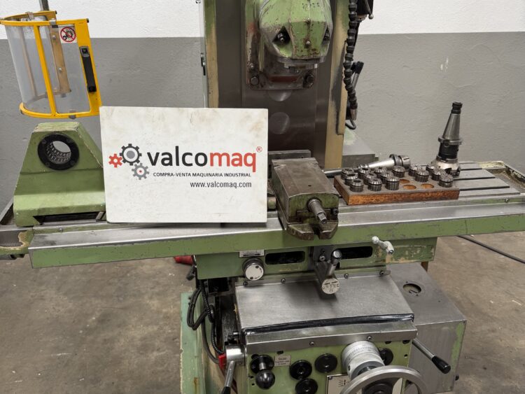 Alternative view of Fresadora Universal MRF 115 con Cabezal Huron ISO 40 y Visualizador Fagor