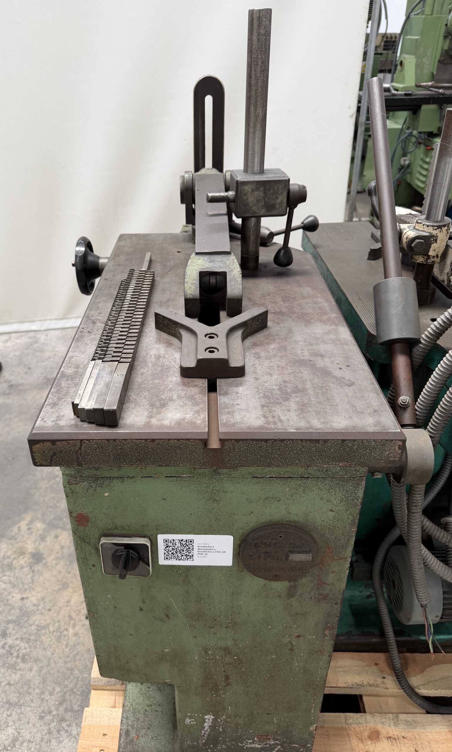 CNCSA FTB-JV Slotting Machine