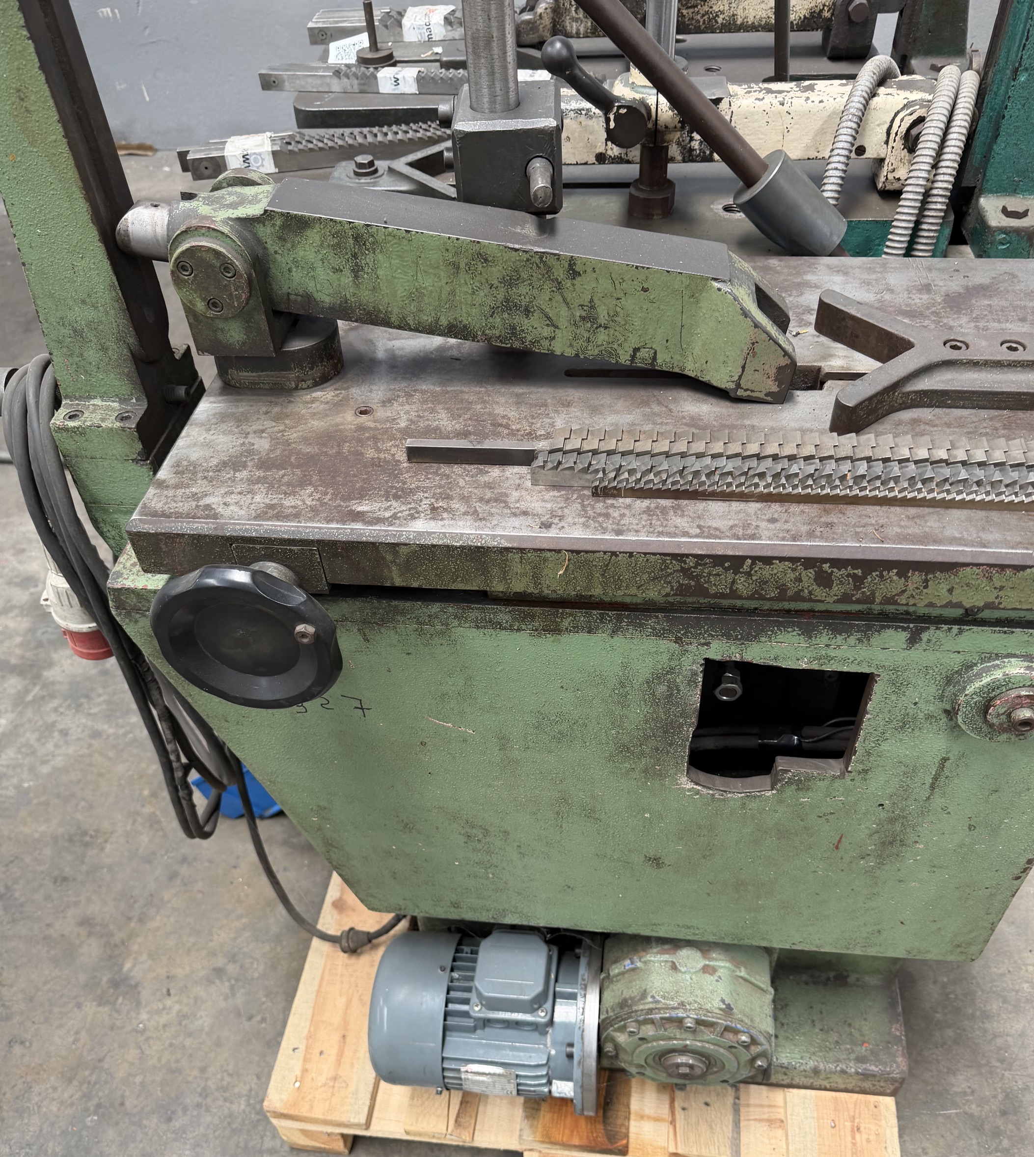 CNCSA FTB-JV Slotting Machine - Image 6