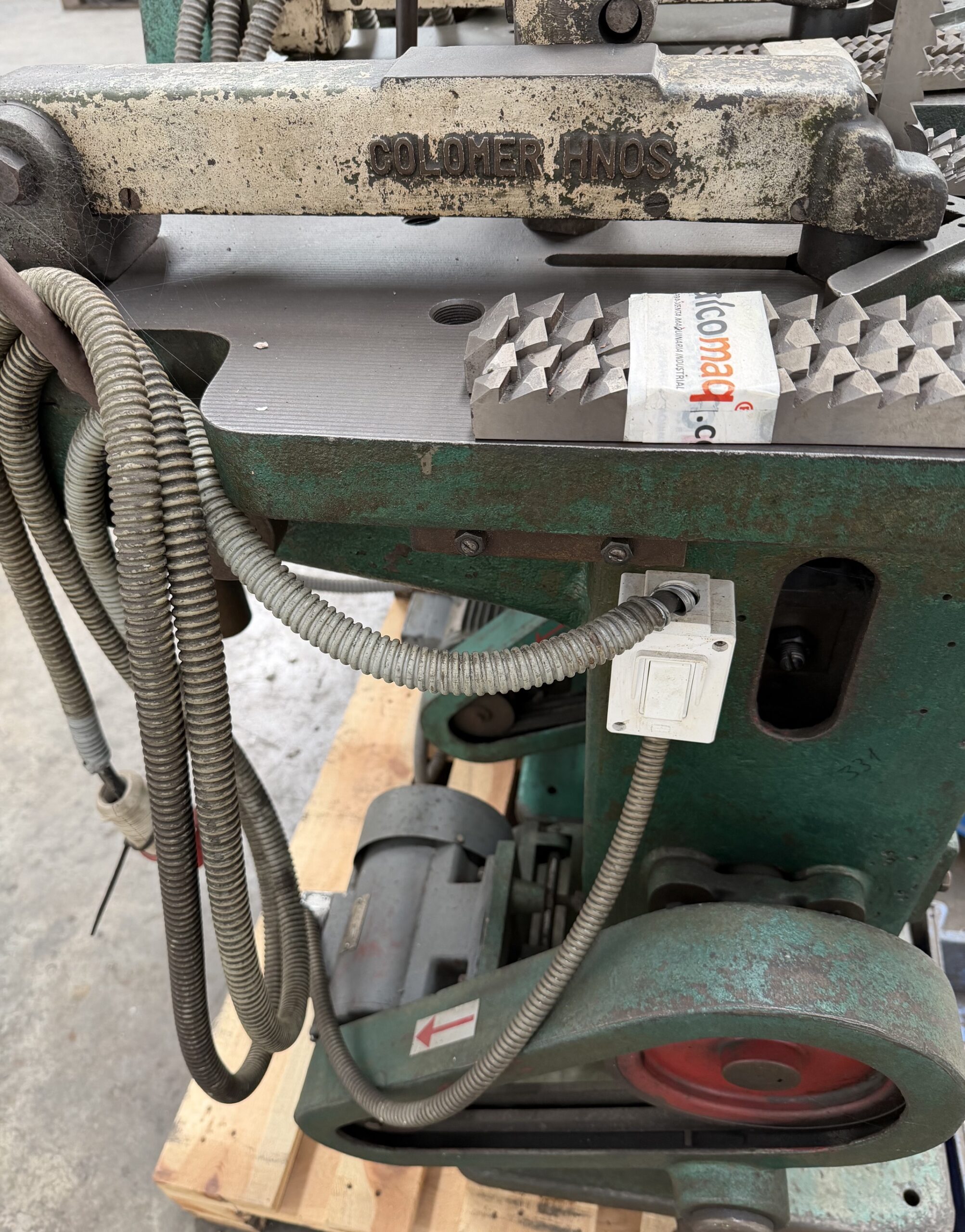 Colomer Vertical Broaching / Slotting Machine for Keyways - Image 4