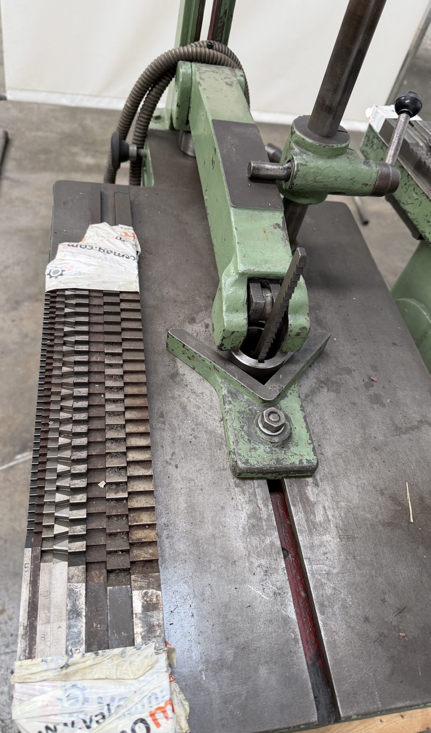 Frimos Vertical Slotting / Keyway Broaching Machine - Image 3