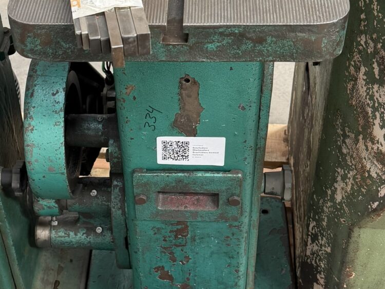 Alternative view of Colomer Vertical Slotting / Keyway Broaching Machine