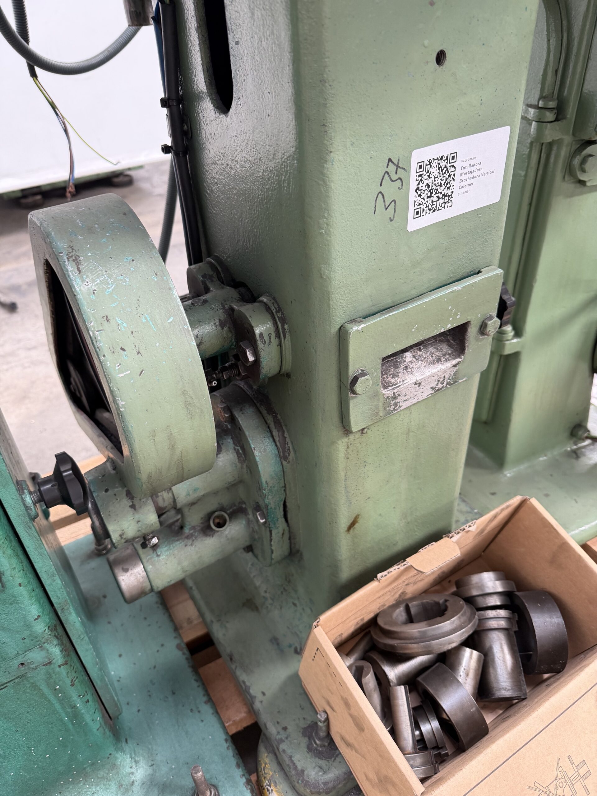 Colomer Vertical Slotting / Keyway Broaching Machine - Image 4