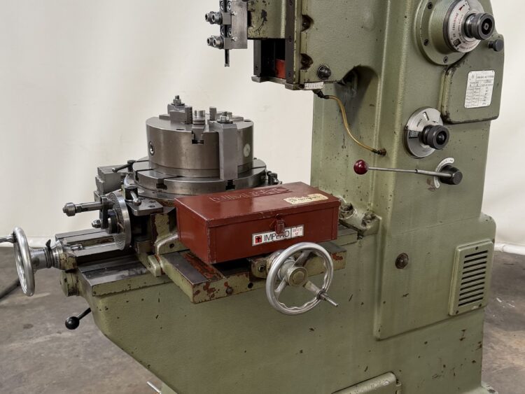 Alternative view of Cincinnati M127 Slotting Machine with Integrated Dividing Table