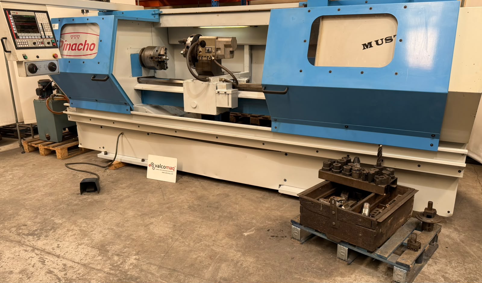 Pinacho Mustang 225 CNC Lathe 1600 mm Between Centers with Fagor 8055 - Image 3
