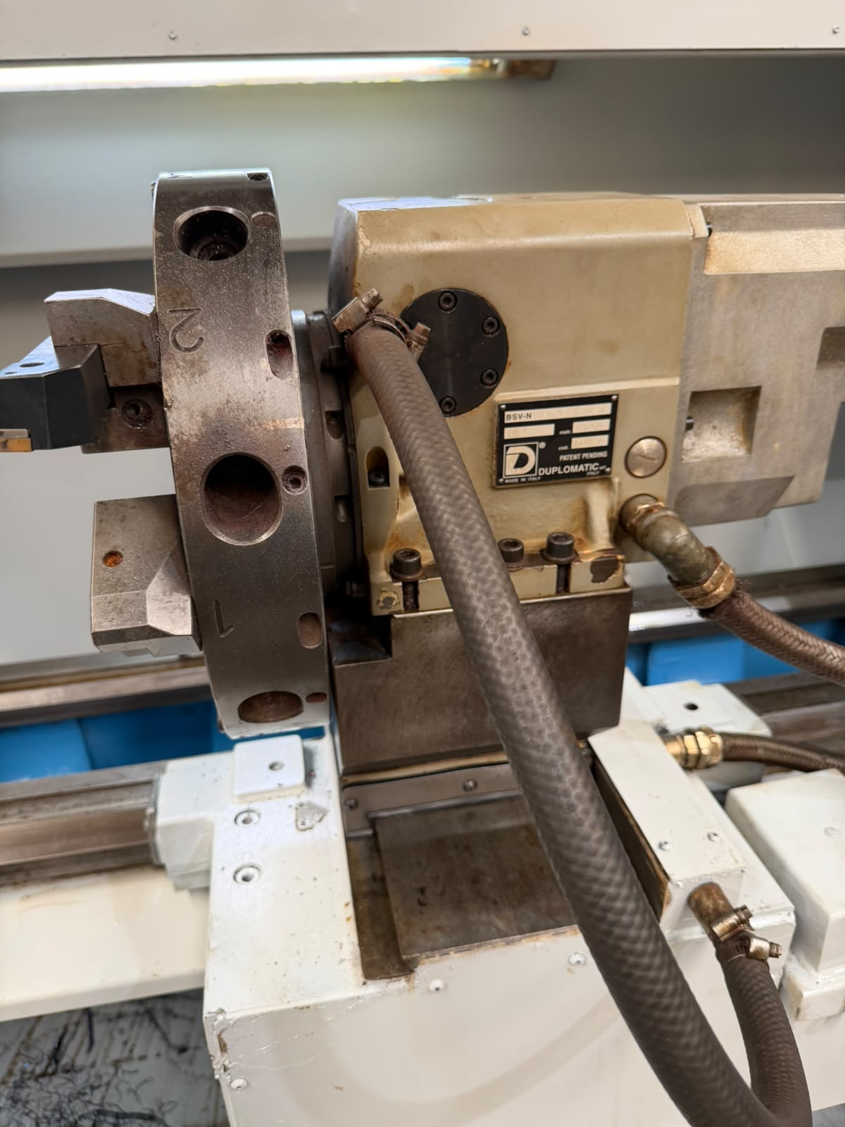 Pinacho Mustang 225 CNC Lathe 1600 mm Between Centers with Fagor 8055 - Image 9