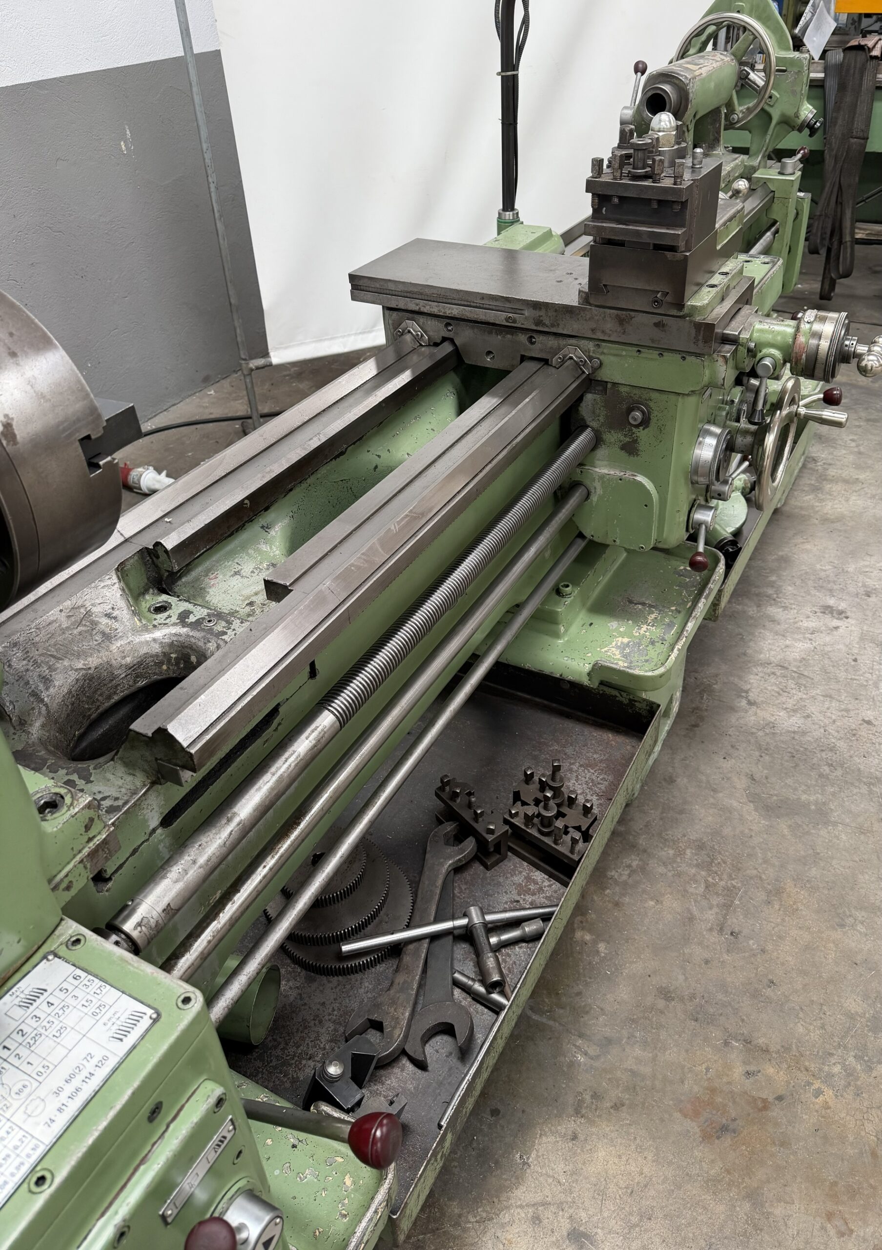 Torno Tor D500 × 2000 mm con Visualizador Heidenhain - Imagen 4