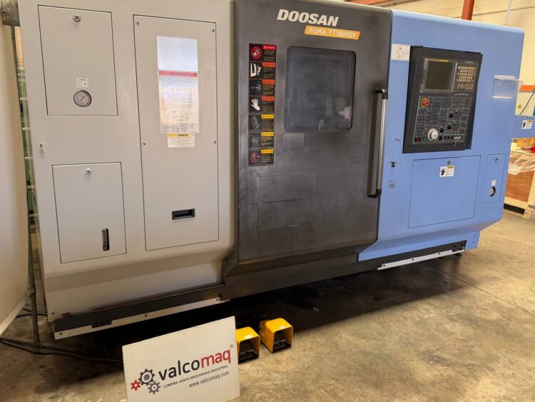 Alternative view of Torno CNC de Doble Torreta Doosan Puma TT1800 SY con Subhusillo