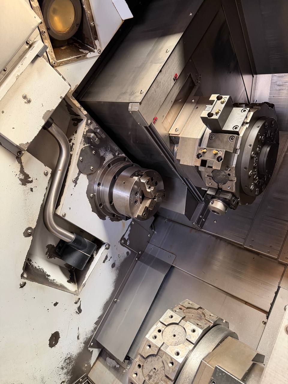 Torno CNC de Doble Torreta Doosan Puma TT1800 SY con Subhusillo - Imagen 6