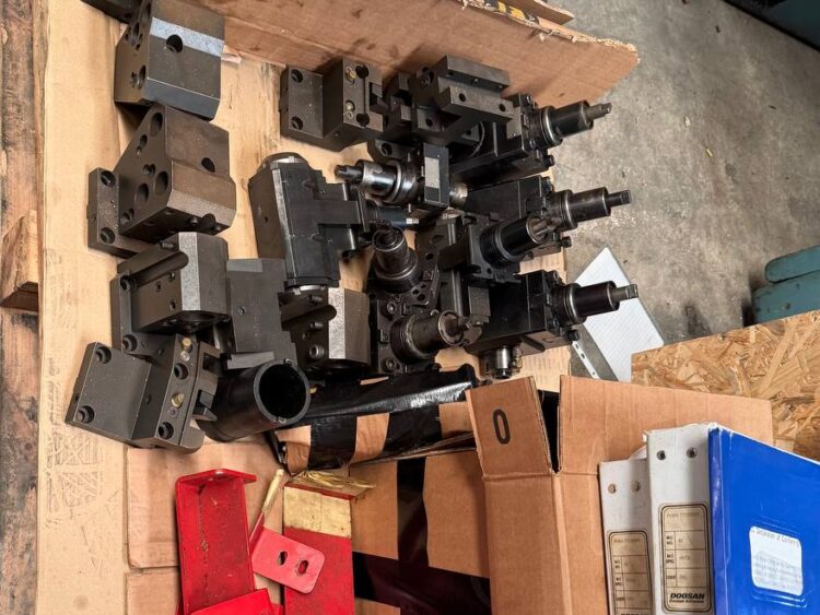 Torno CNC de Doble Torreta Doosan Puma TT1800 SY con Subhusillo - Imagen 11