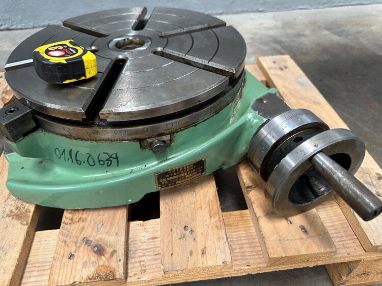 New Plain Dividing Table with 320 mm Faceplate